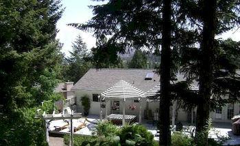 Alexandria House Bed & Breakfast Вест-Келоуна Экстерьер фото