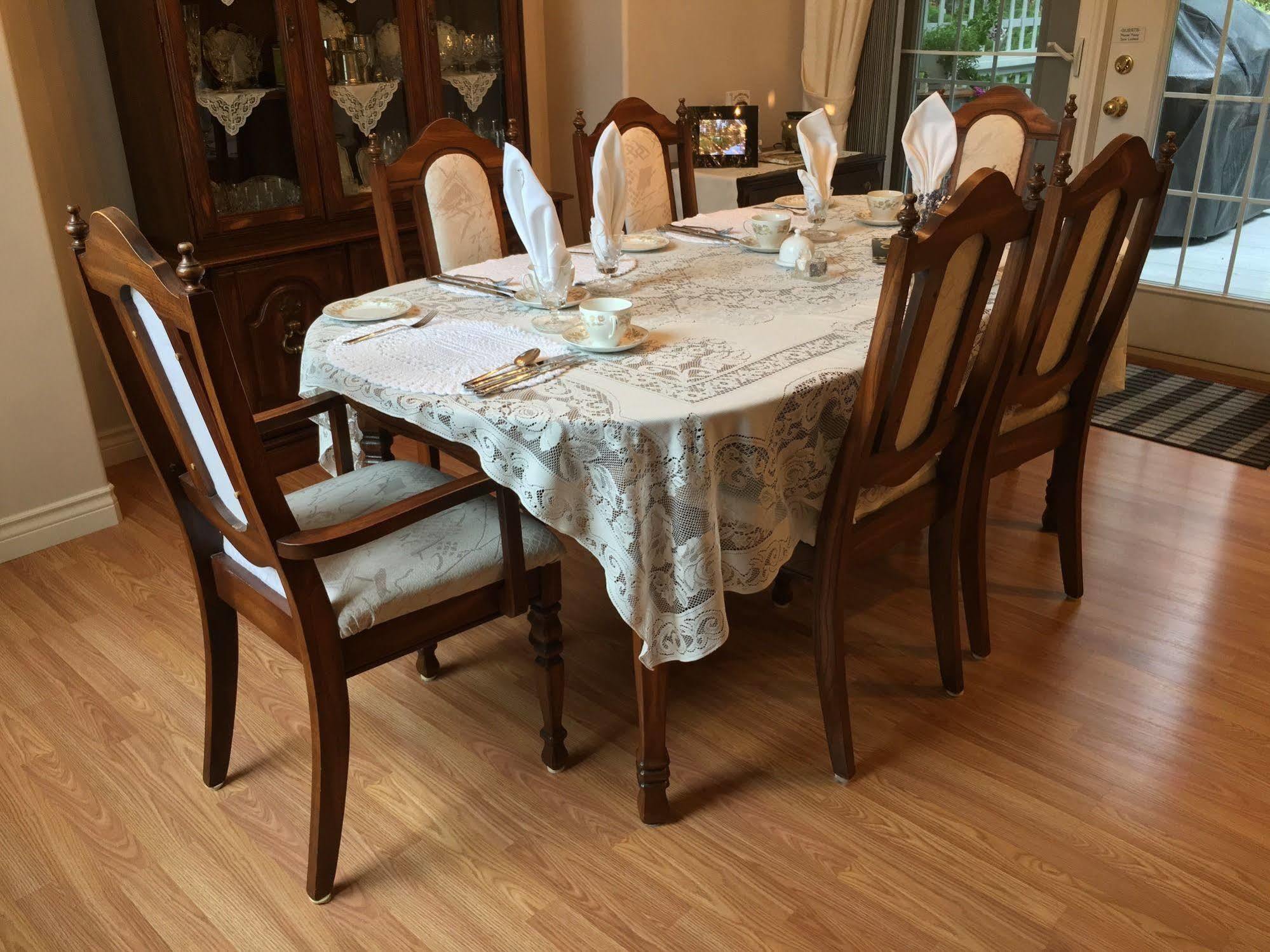 Alexandria House Bed & Breakfast Вест-Келоуна Экстерьер фото